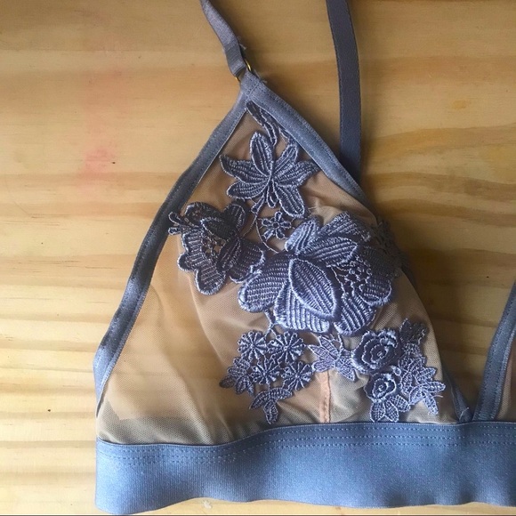 Kēmmi Bralette - Picture 2 of 6